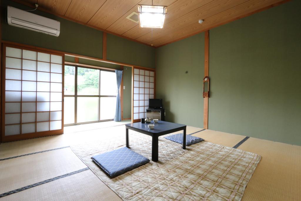 Minshuku Shiroyama Hotel Taketa ภายนอก รูปภาพ